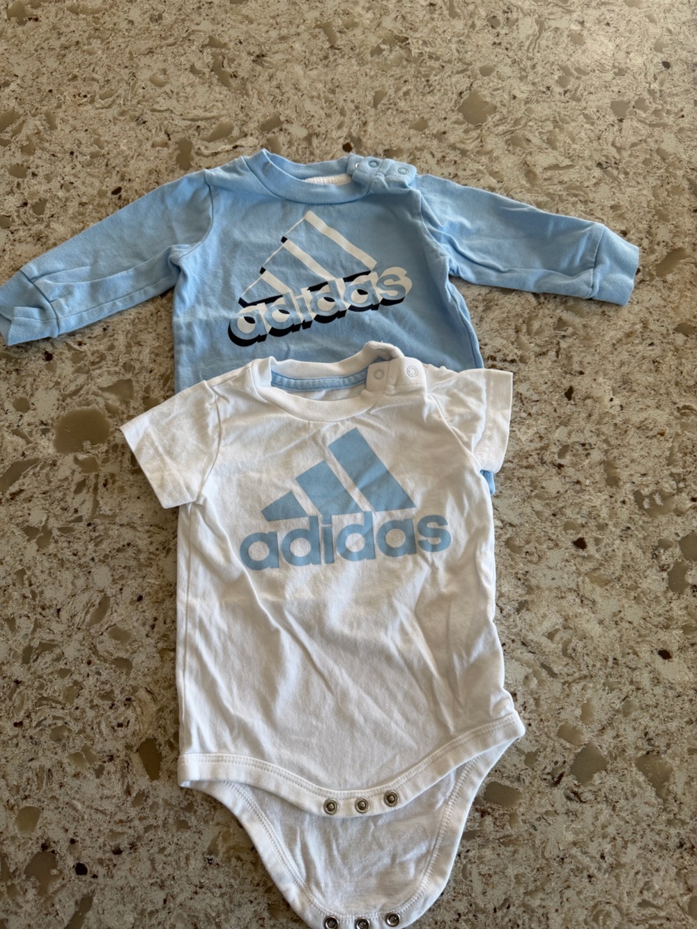 3-6m adidas White Tee with Light Blue Logo - Kids Short Sleeve